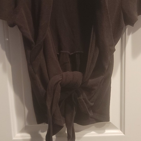 Studio Y short sleeve - Picture 2 of 4